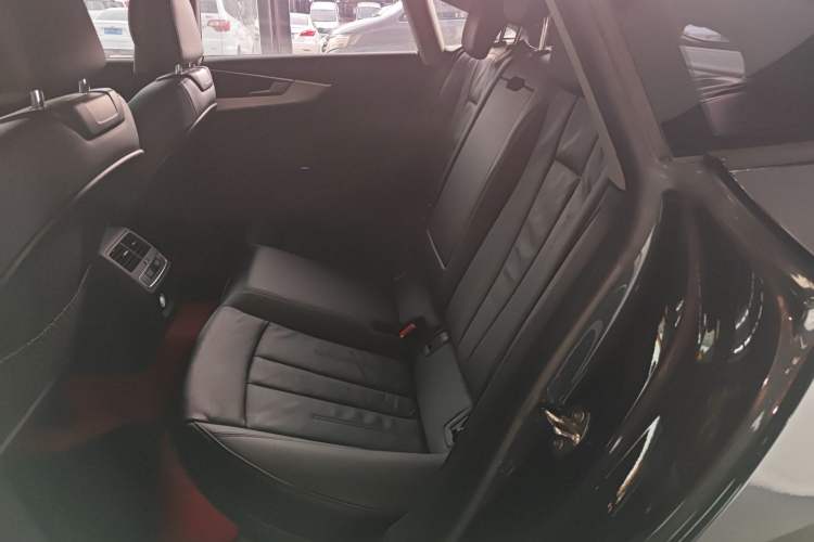 Used Audi A5 2017 Sportback 40 TFSI Fashion Model Left Rear Seat