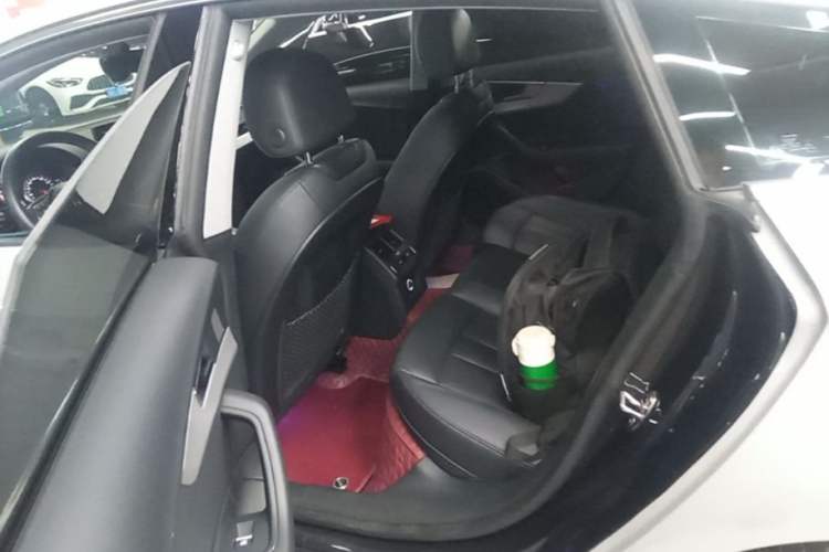 Used Audi A5 2017 Sportback 40 TFSI Fashion Model Left Rear Seat