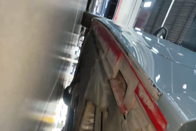 Used Audi A5 2017 Sportback 40 TFSI Fashion Model Left Side Sill