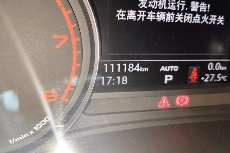 Used Audi A5 2017 Sportback 45 TFSI Fashion Model Odometer Close Up