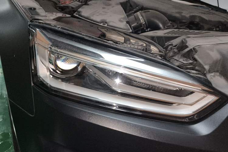 Used Audi A5 2017 Sportback 40 TFSI Fashion Model Right Front Headlight