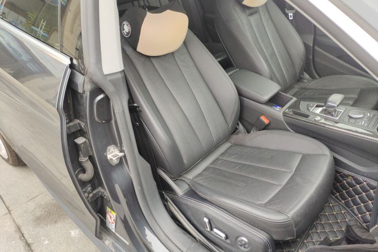 Used Audi A5 2017 Sportback 40 TFSI Fashion Model Right Front Seat