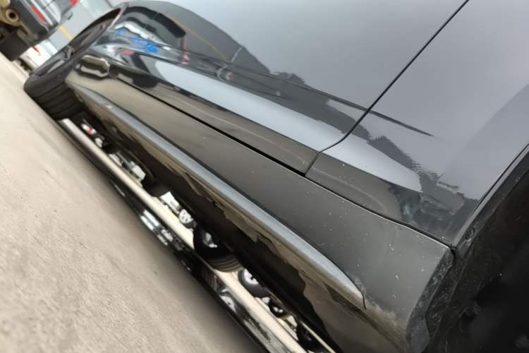 Used Audi A5 2017 Coupe 40 TFSI Fashion Model Right Side Sill