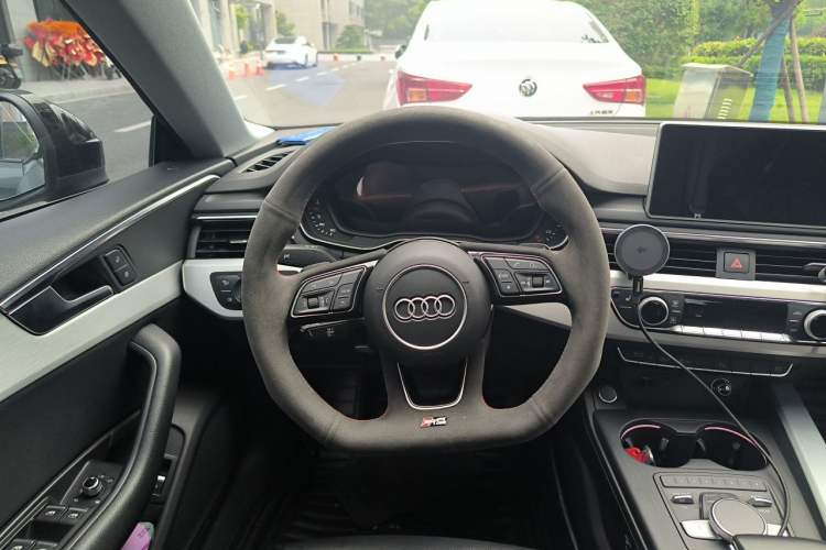 Used Audi A5 2017 Sportback 45 TFSI quattro Sport Model Steering Wheel