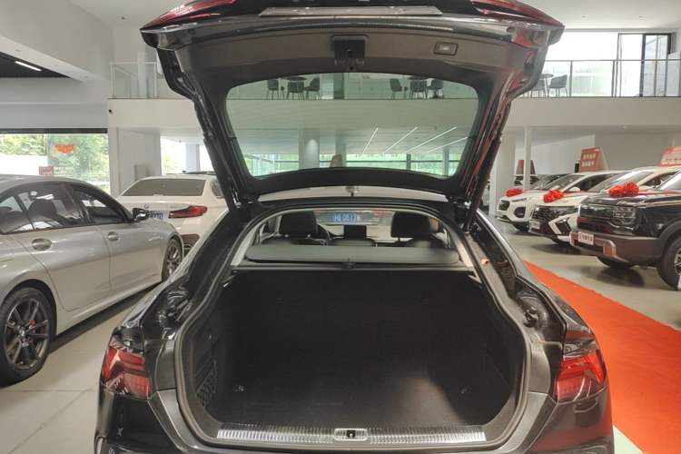 Used Audi A5 2017 Sportback 40 TFSI Fashion Model Trunk