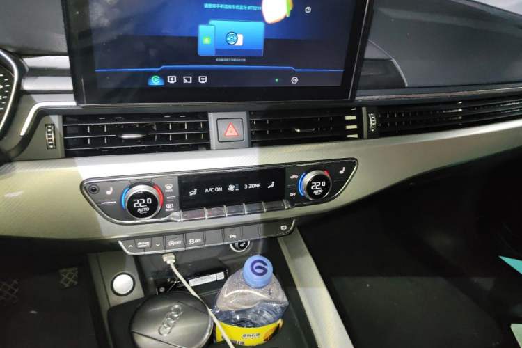 Used Audi A5 2017 Coupe 40 TFSI Fashion Model Audio And AC Panel