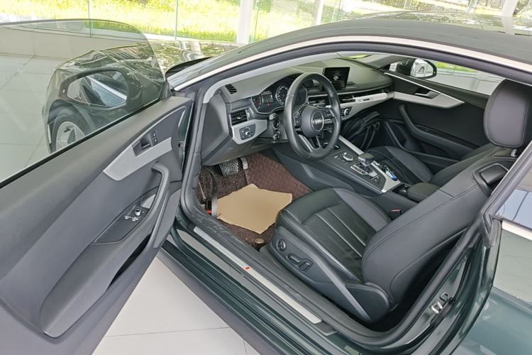 Used Audi A5 2017 Coupe 40 TFSI Fashion Model Driver Seat