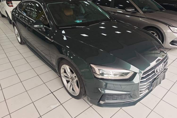 Used Audi A5 2017 Sportback 45 TFSI Fashion Model Front Right 45 Deg
