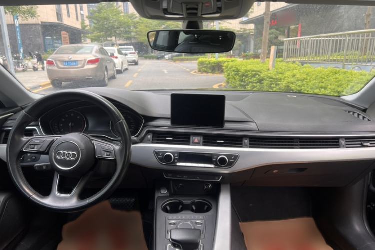 Used Audi A5 2017 Coupe 40 TFSI Fashion Model Gear Lever