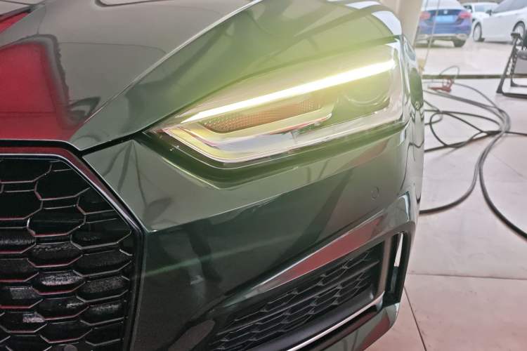 Used Audi A5 2017 Coupe 40 TFSI Fashion Model Left Front Headlight