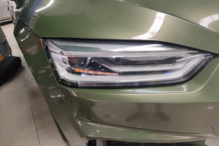 Used Audi A5 2017 Coupe 40 TFSI Fashion Model Right Front Headlight
