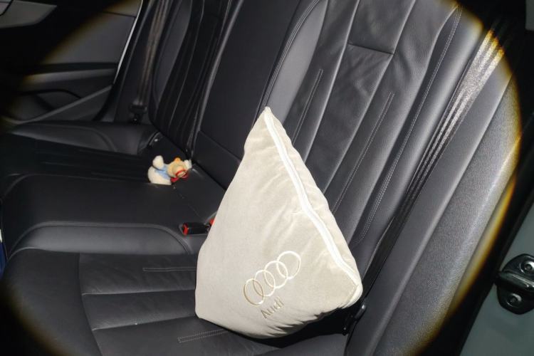 Used Audi A5 2017 Sportback 40 TFSI Fashion Model Left Rear Seat