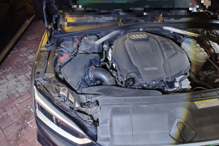 Used Audi A5 2017 Sportback 45 TFSI Sport Edition Engine Bay Right