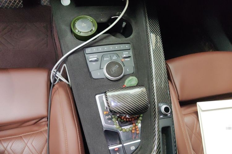 Used Audi A5 2017 Sportback 45 TFSI Sport Edition Gear Lever