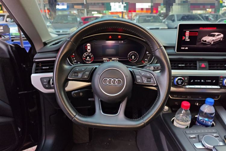 Used Audi A5 2017 Sportback 45 TFSI Sport Edition Steering Wheel