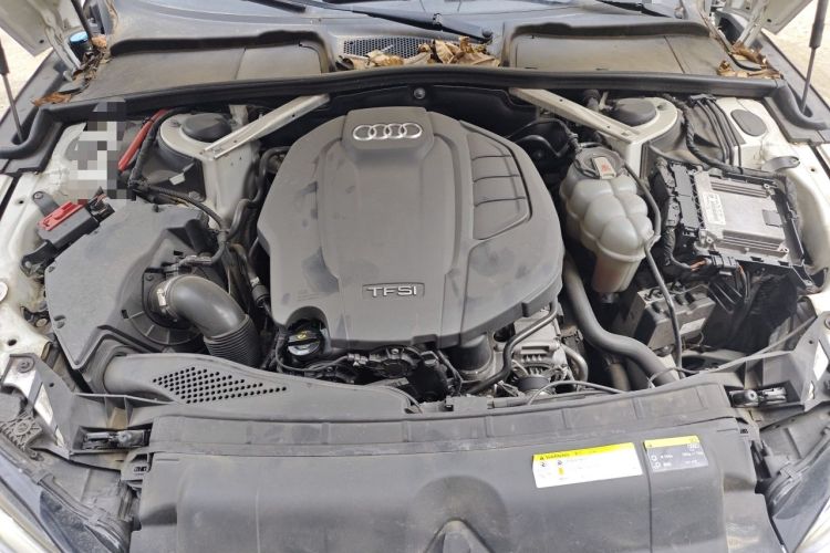 Used Audi A5 2017 Sportback 40 TFSI Fashion Model Engine Bay