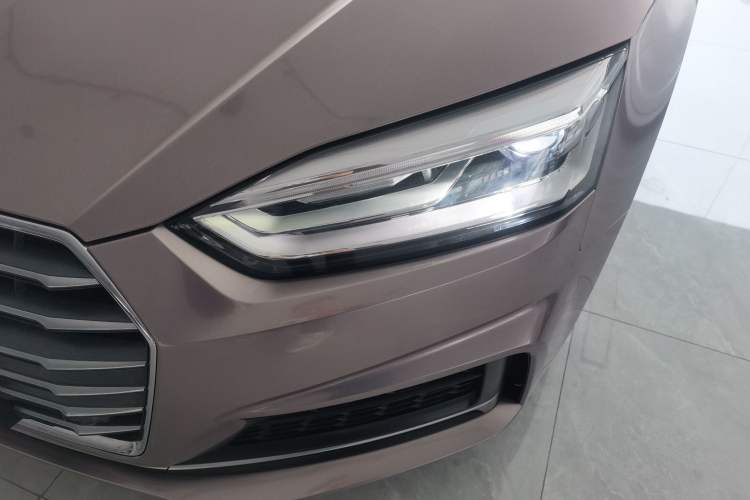 Used Audi A5 2017 Cabriolet 40 TFSI Fashion Model Left Front Headlight