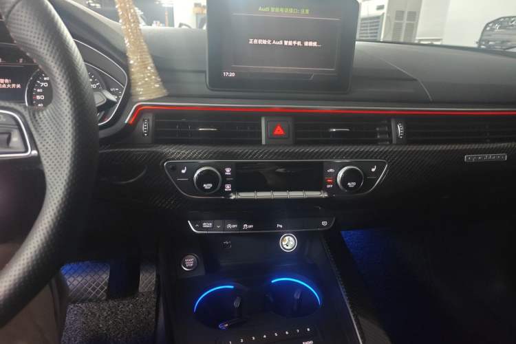 Used Audi A5 2017 Sportback 40 TFSI Fashion Model Audio And AC Panel