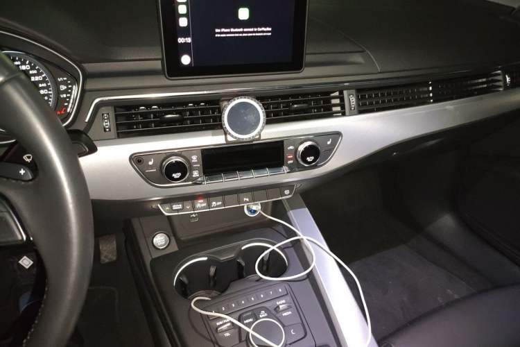 Used Audi A5 2017 Sportback 40 TFSI Fashion Model Audio And AC Panel