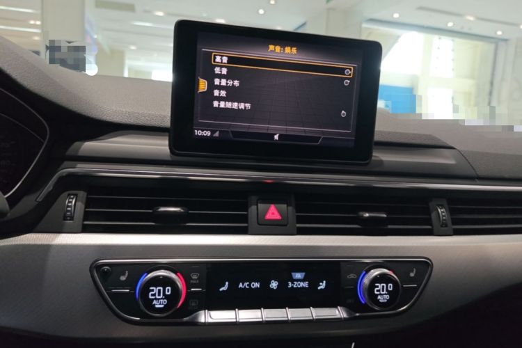 Used Audi A5 2017 Cabriolet 40 TFSI Fashion Model Audio And AC Panel