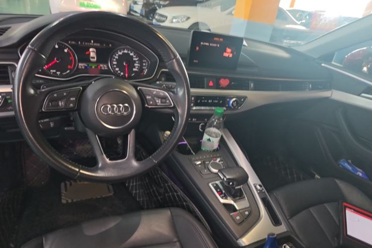 Used Audi A5 2017 Coupe 40 TFSI Fashion Model Center Console