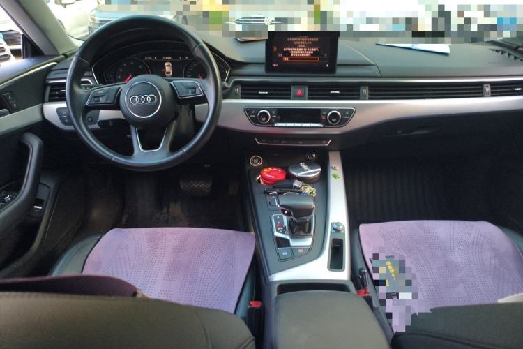 Used Audi A5 2017 Sportback 40 TFSI Fashion Model Center Console