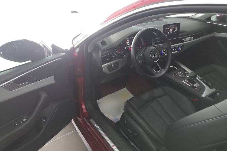 Used Audi A5 2017 Coupe 40 TFSI Fashion Model Driver Seat