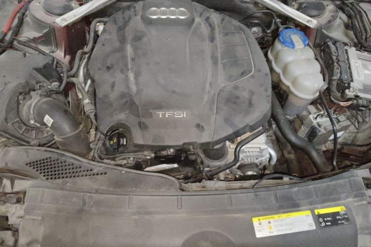 Used Audi A5 2017 Sportback 40 TFSI Fashion Model Engine Bay