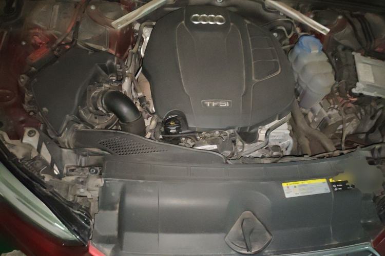 Used Audi A5 2017 Sportback 40 TFSI Fashion Model Engine Bay