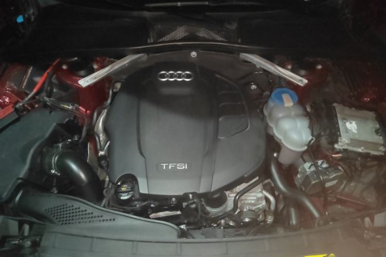 Used Audi A5 2017 Sportback 40 TFSI Fashion Model Engine Bay