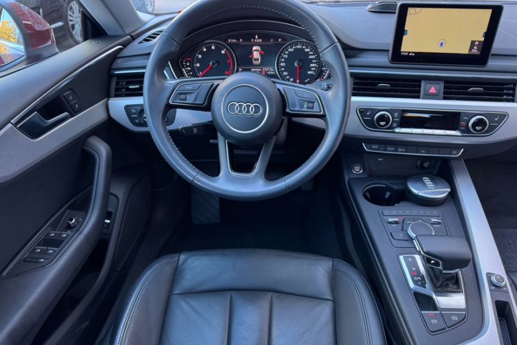 Used Audi A5 2017 Sportback 40 TFSI Fashion Model Interior 3
