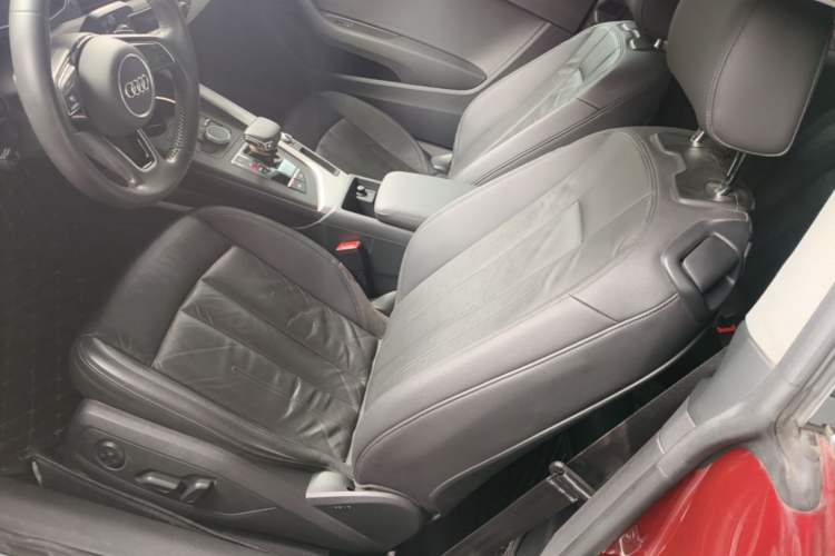 Used Audi A5 2017 Coupe 40 TFSI Fashion Model Left Front Seat