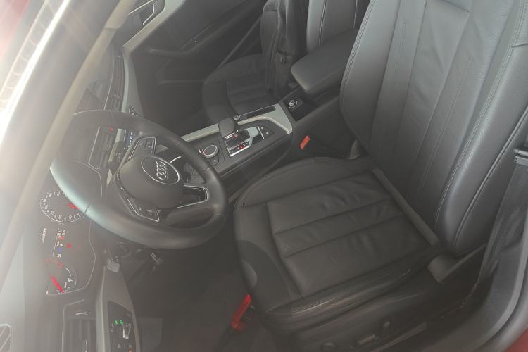 Used Audi A5 2017 Sportback 40 TFSI Fashion Model Left Front Seat