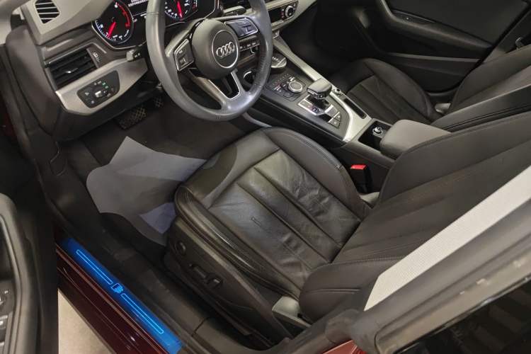 Used Audi A5 2017 Sportback 40 TFSI Fashion Model Left Front Seat