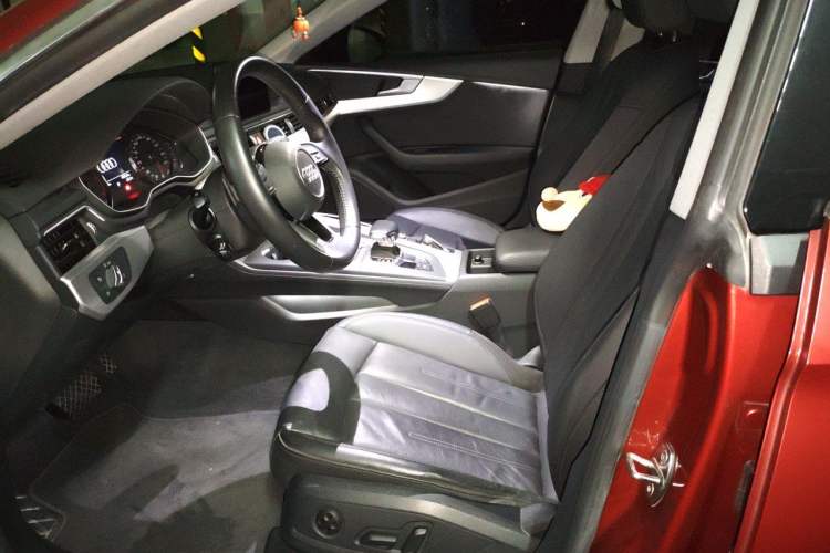 Used Audi A5 2017 Sportback 40 TFSI Fashion Model Left Front Seat