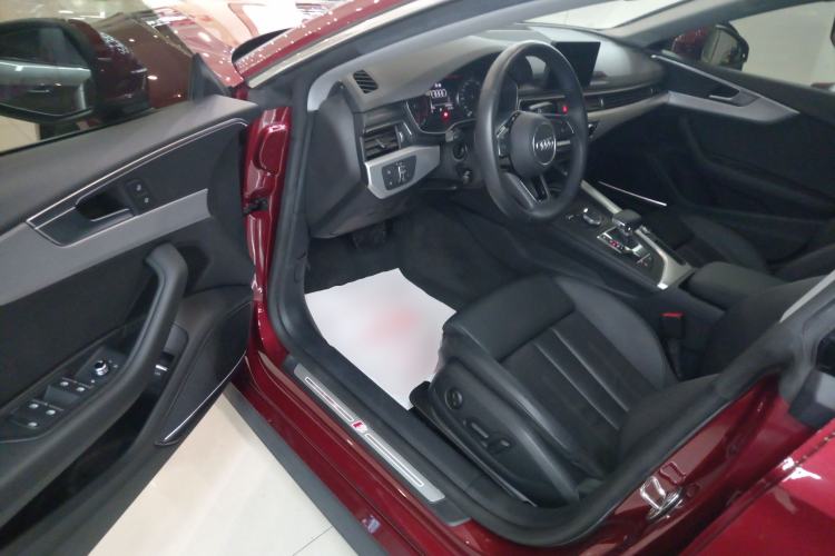 Used Audi A5 2017 Sportback 40 TFSI Fashion Model Left Front Seat