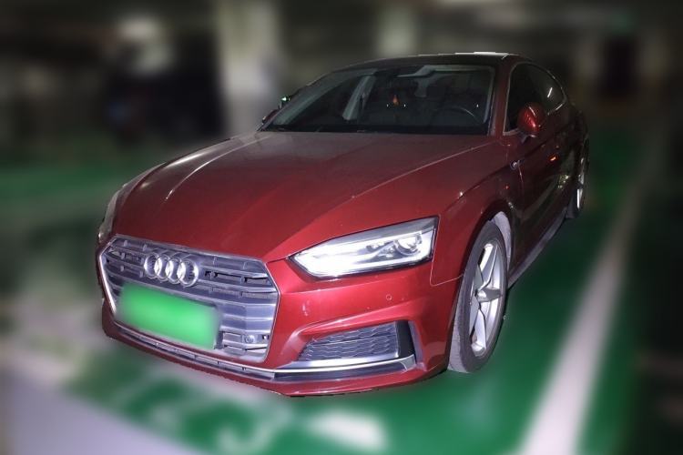 Used Audi A5 2017 Sportback 40 TFSI Fashion Model Guazi used car, China used car export, Used car for sale, Used cars, Cheapest cars for sale