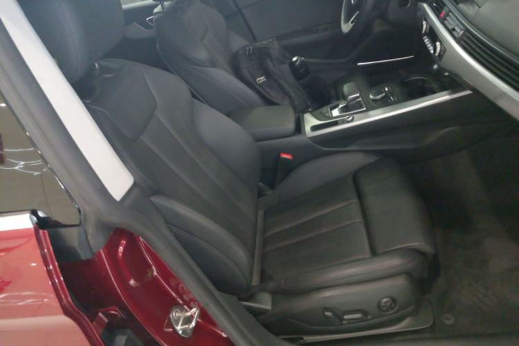 Used Audi A5 2017 Sportback 40 TFSI Fashion Model Right Front Seat