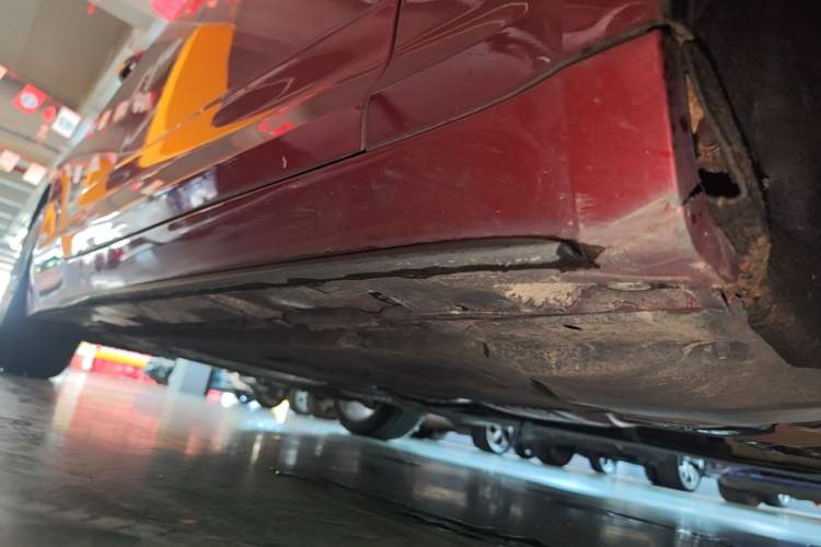 Used Audi A5 2017 Coupe 40 TFSI Fashion Model Right Side Sill