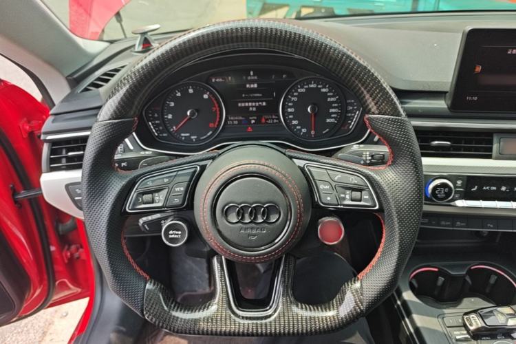 Used Audi A5 2017 Sportback 45 TFSI Fashion Model Steering Wheel