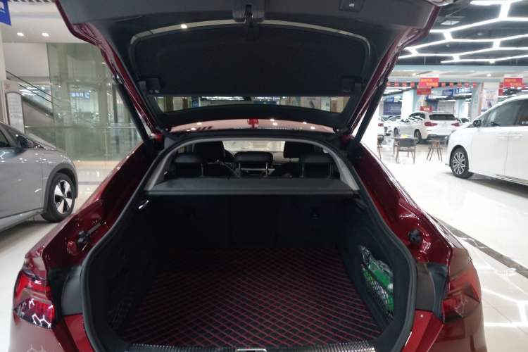 Used Audi A5 2017 Sportback 40 TFSI Fashion Model Trunk