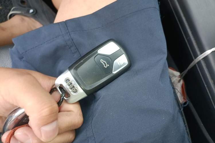 Used Audi A5 2017 Coupe 40 TFSI Fashion Model Vehicle Key
