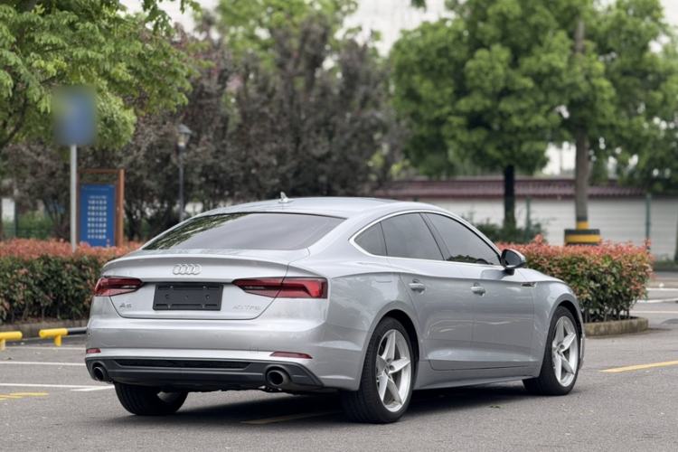 Used Audi A5 2017 Sportback 40 TFSI Fashion Model Exterior 4