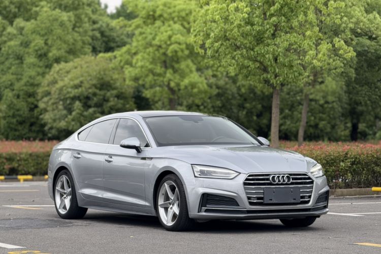 Used Audi A5 2017 Sportback 40 TFSI Fashion Model Exterior 5