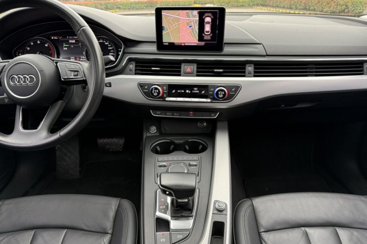Used Audi A5 2017 Sportback 40 TFSI Fashion Model Gear Lever