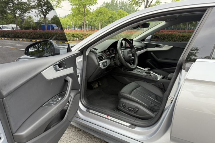 Used Audi A5 2017 Sportback 40 TFSI Fashion Model Interior 8