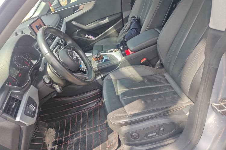 Used Audi A5 2017 Sportback 40 TFSI Fashion Model Left Front Seat