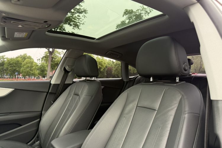 Used Audi A5 2017 Sportback 40 TFSI Fashion Model Roof
