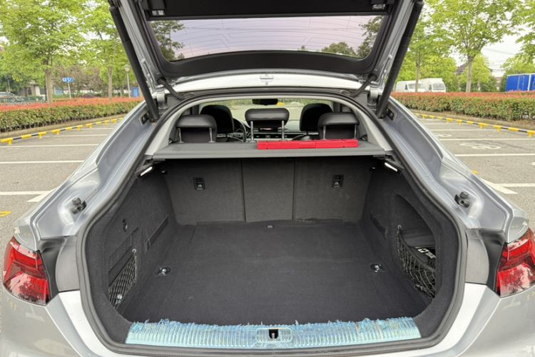 Used Audi A5 2017 Sportback 40 TFSI Fashion Model Trunk