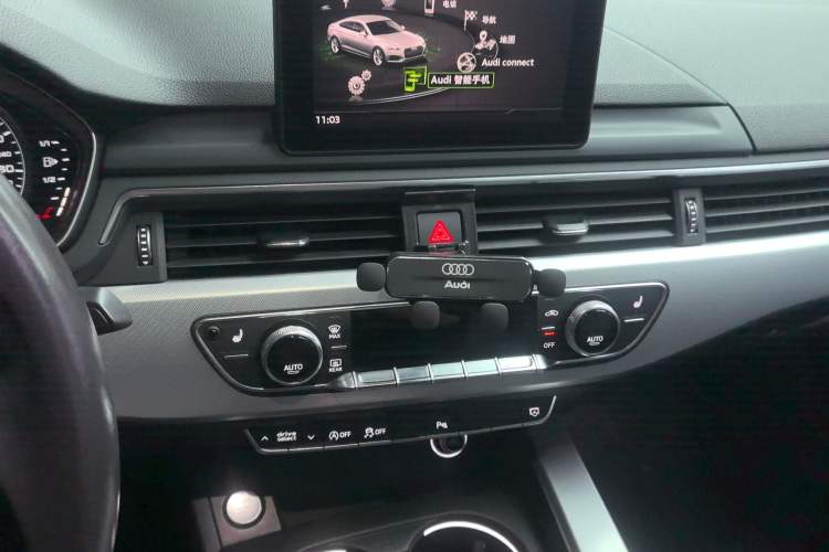 Used Audi A5 2017 Sportback 40 TFSI Fashion Model Audio And AC Panel